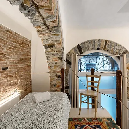 Pealess Apartment La Spezia